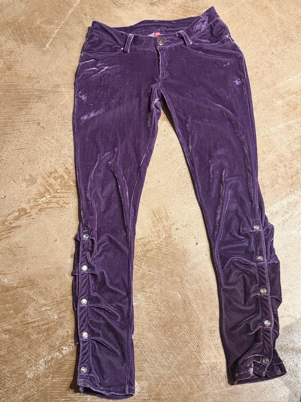Apple Bottom Y2K **RARE** Purple Velour Cinched Rhinestone Pants